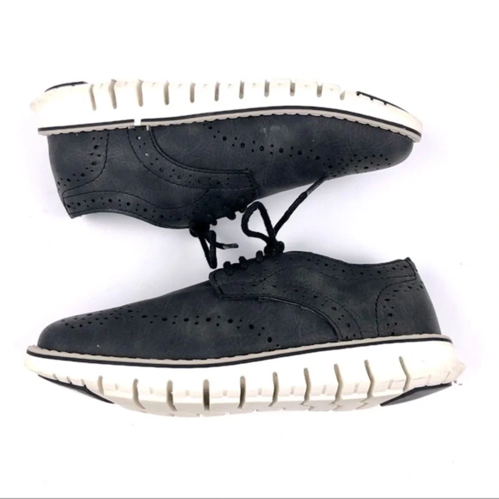 Steve Madden synthetic upper